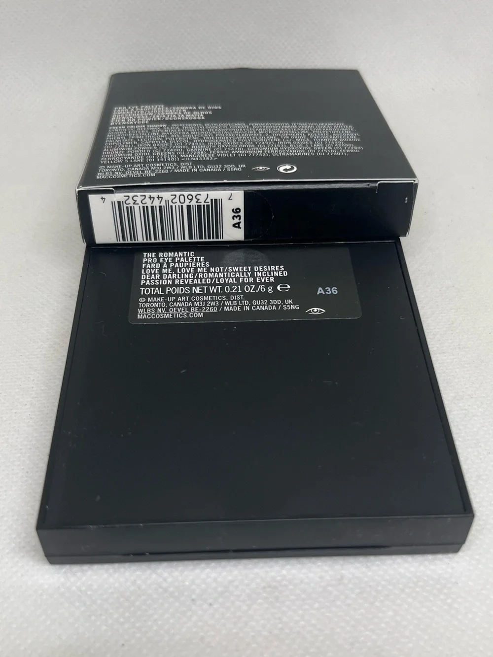 New MAC Pro Eye Palette *THE ROMANTIC* / 0.21 oz